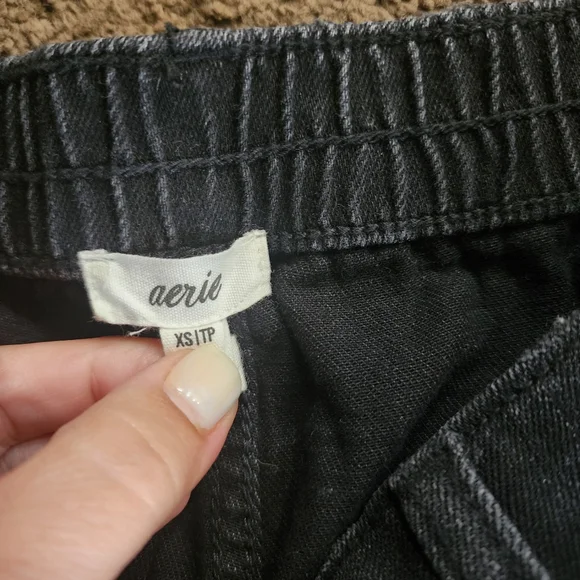 Aerie Black Denim Women's Shorts - Picture 2 of 3